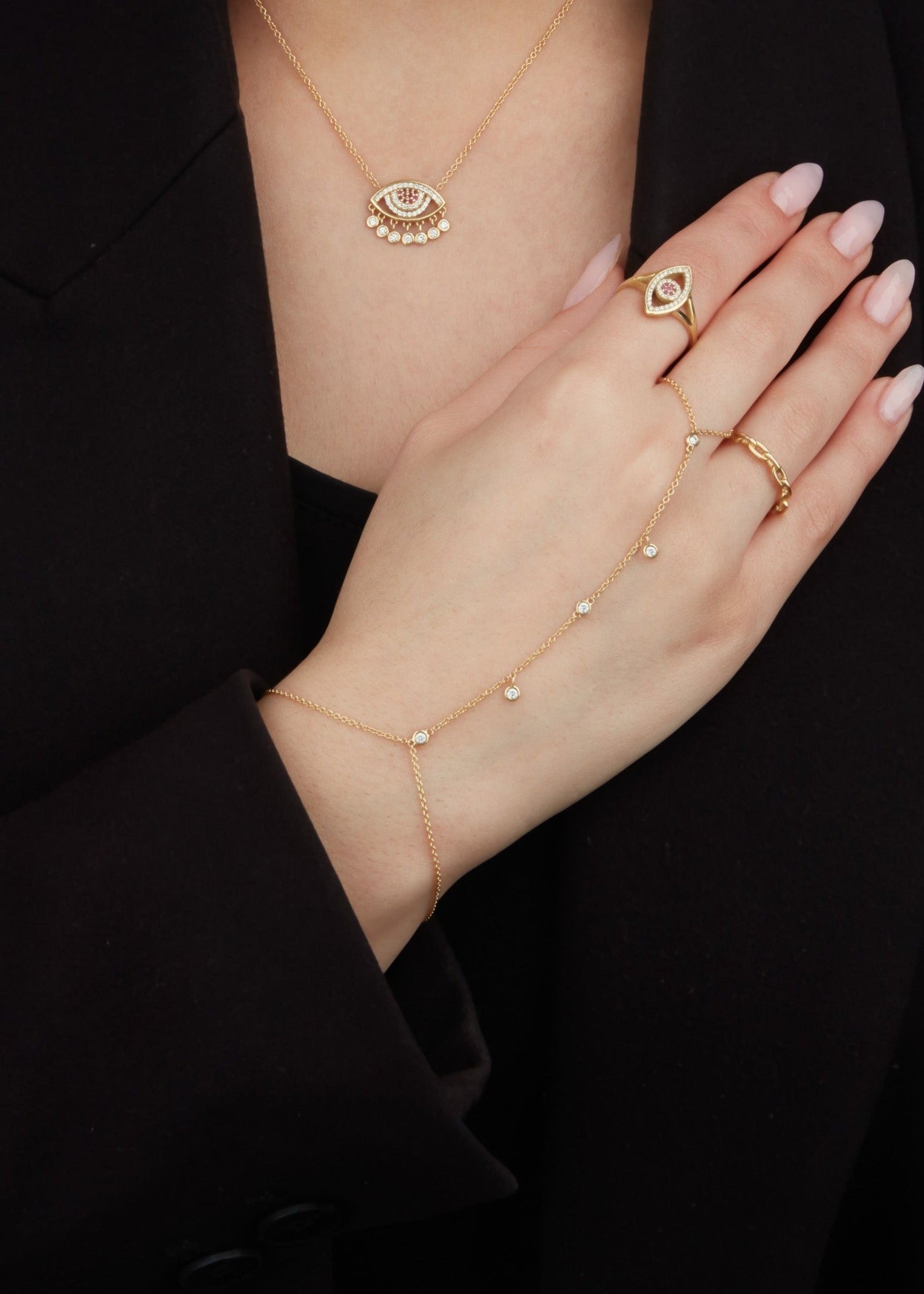 Chandelier Eye Necklace