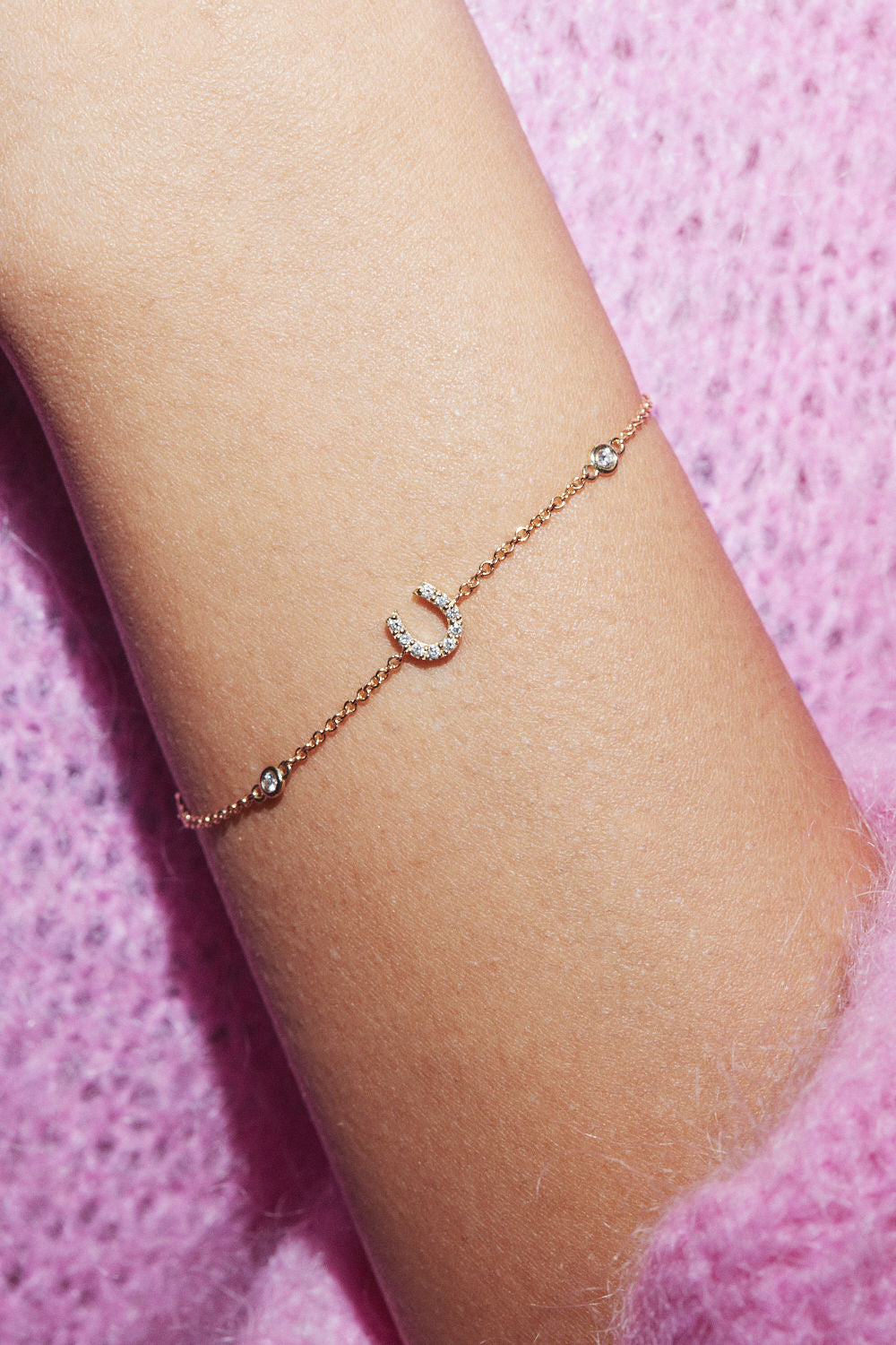 Horseshoe Chain Bracelet